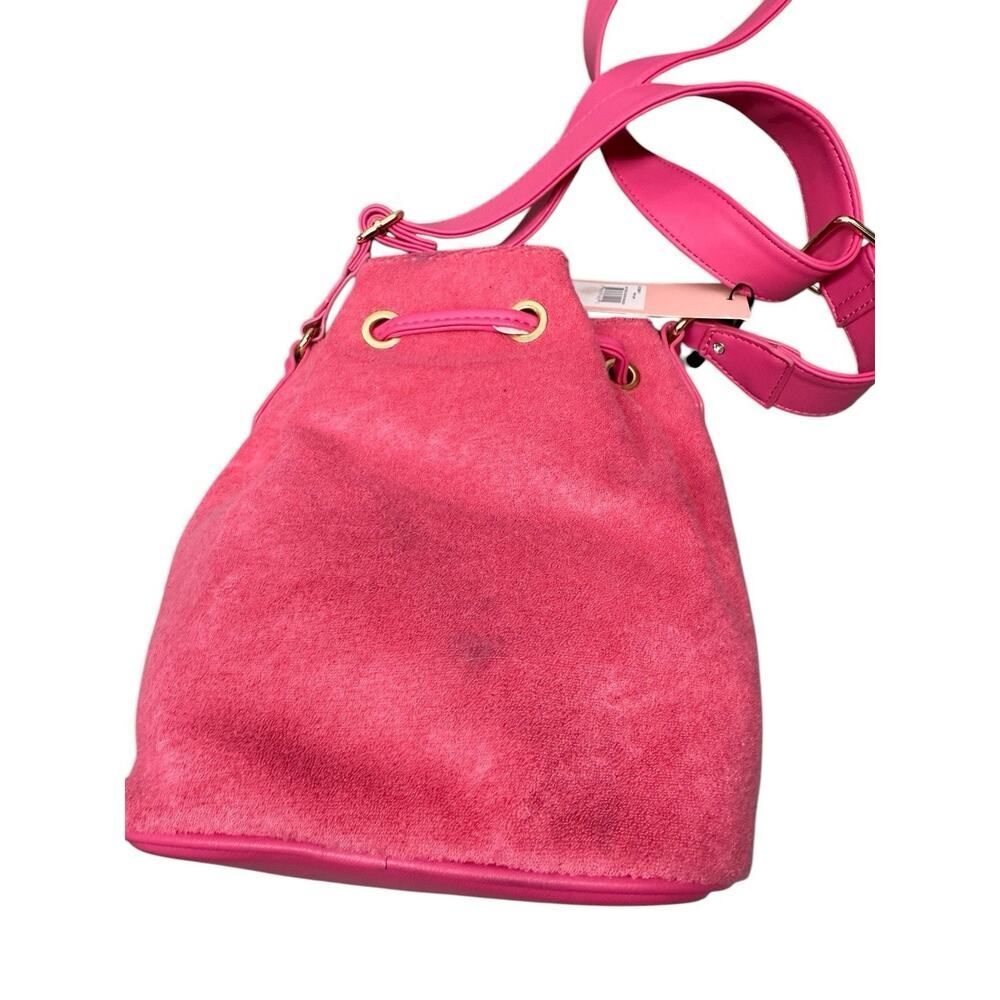 NWT Juicy Couture Pink Terry Cloth Bucket Bag Drawstring Crossbody Purse - Picture 5 of 5
